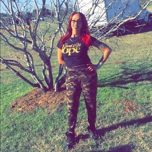 Meet your Posher, Niki